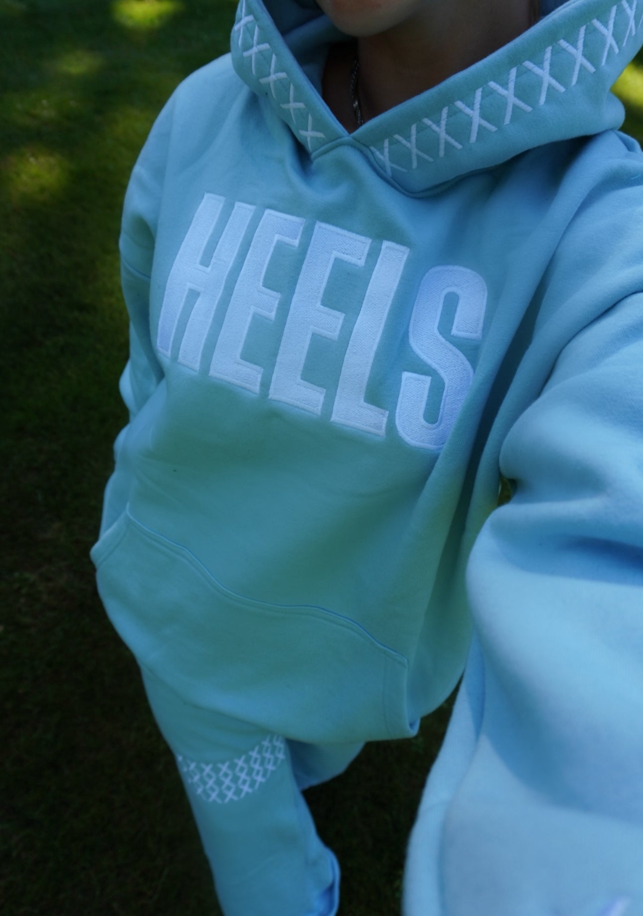 HEELS hoodie sea glass blue