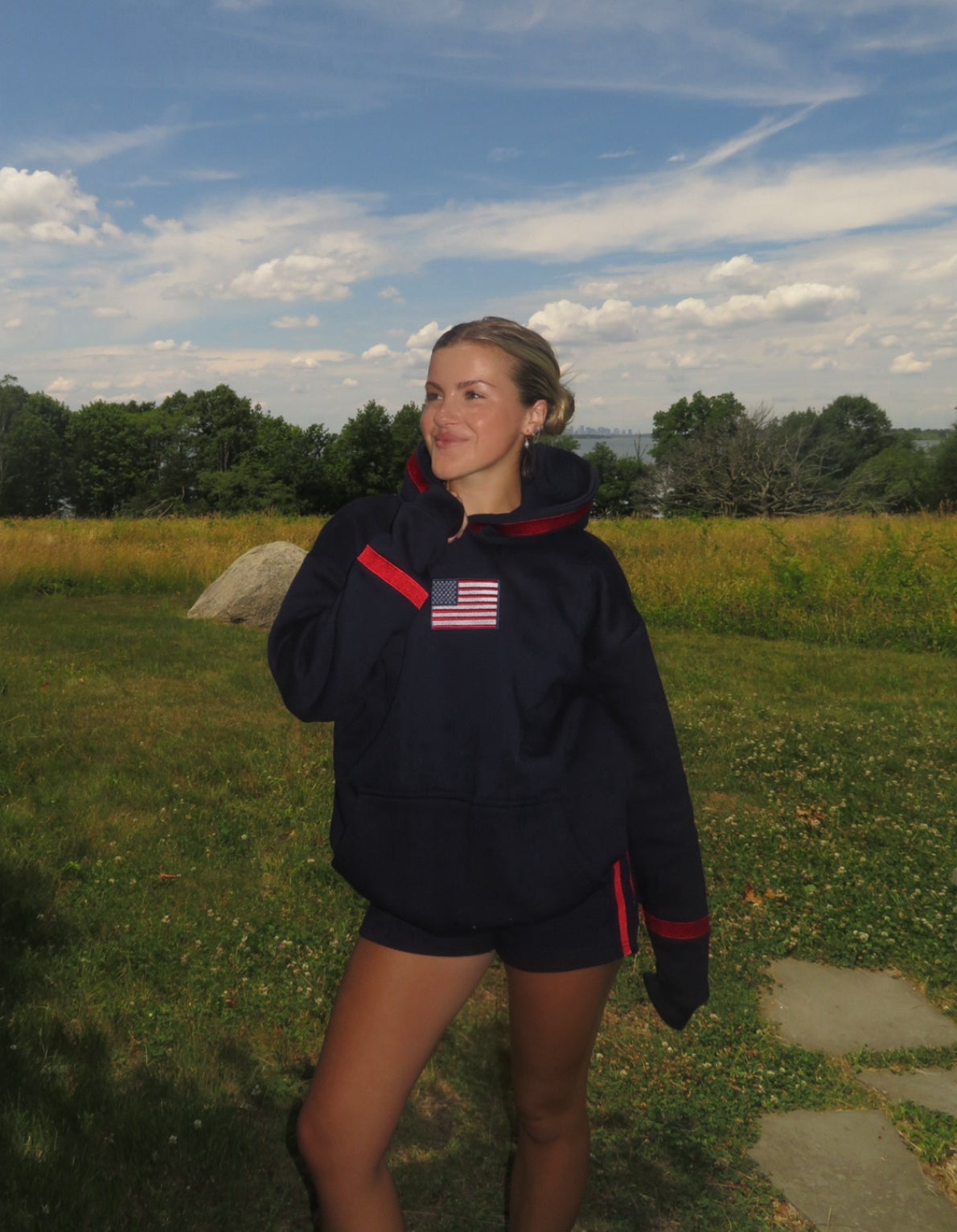 THE AMERICANA HOODIE