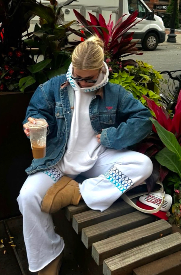 The Santorini Sweats